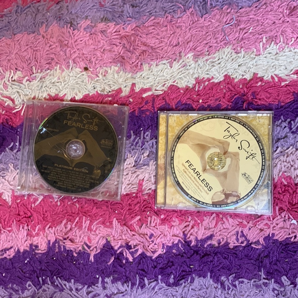 Taylor swift cds